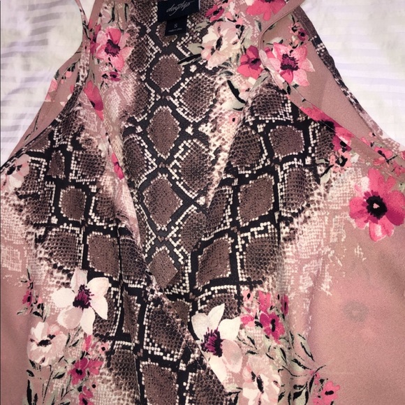 Daytrip Tank - Picture 2 of 5